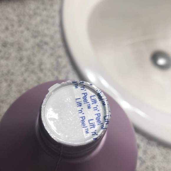 34 ounce pureology conditioner - Picture 3 of 3